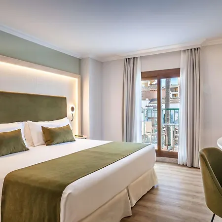Barcelo Hotel 4*