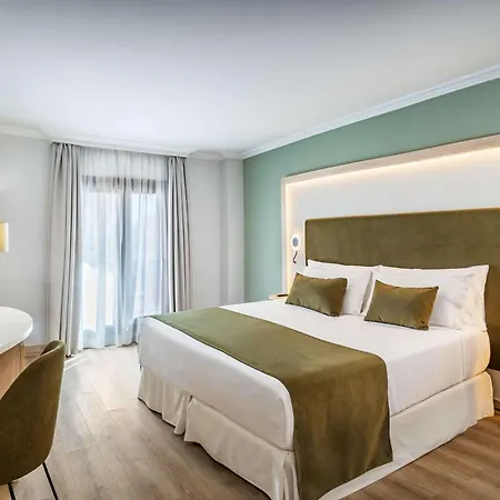 Barcelo Hotel 4*