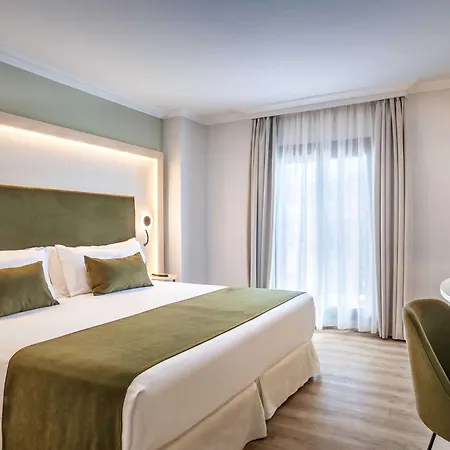 Barcelo Hotell 4*